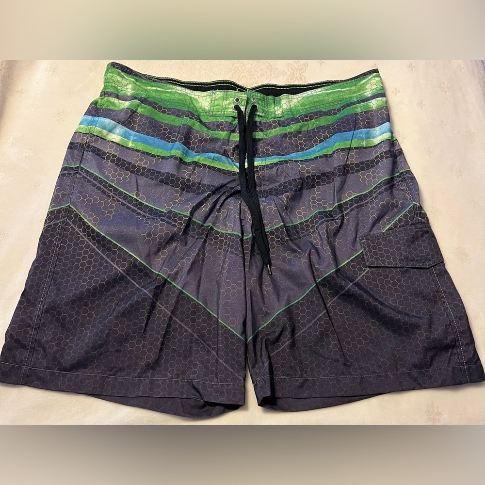 EUC Sonoma Green and Gray Swim Shorts Men’s XXL, Velcro waist & 3 pockets